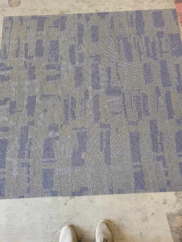 سجاد بلاط صيني بلجيكي إماراتي وطني مكسيكي